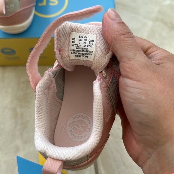 Munchkin by Stride Rite - Picture 4 of 8